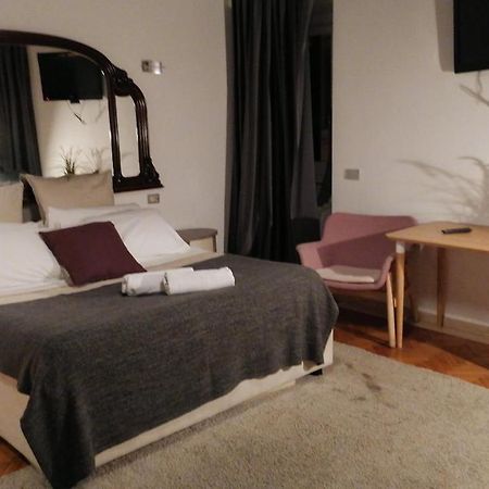 Lovely Apartments In City Centre "Third Floor, Without Elevator" Rom Exterior foto